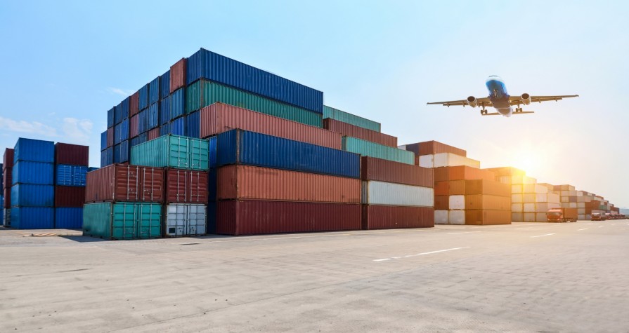 09-09-2021-2176-industrial-port-container-yard.jpg